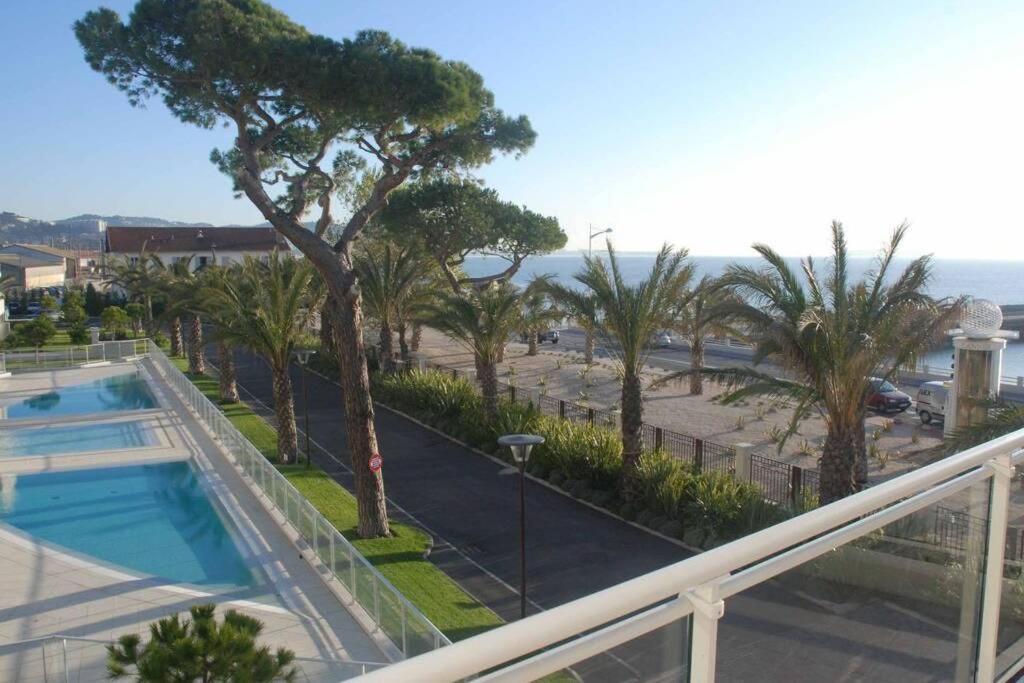 Royal Palm Apartment Cannes Exterior photo